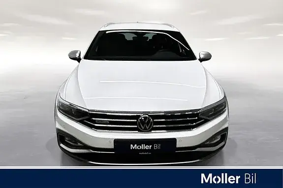 Volkswagen Passat Alltrack 2022 photo 2