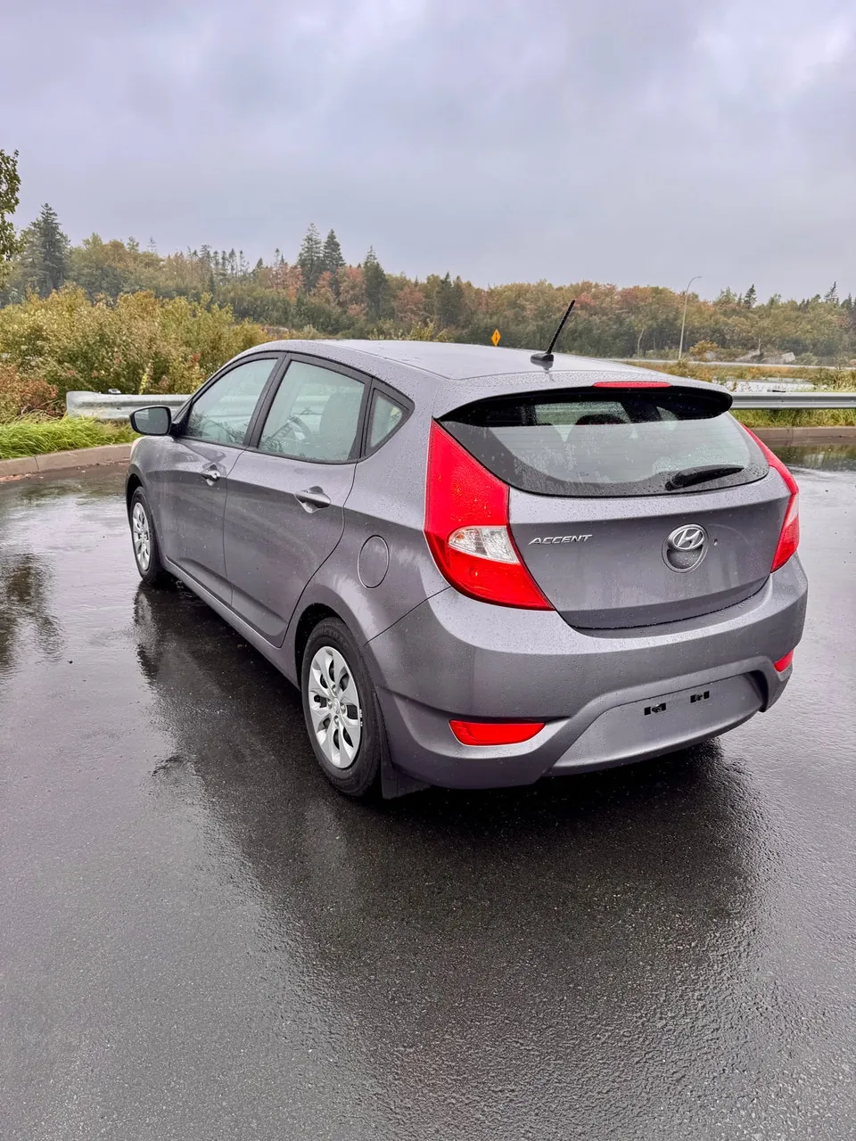 Hyundai Accent 2016 photo 3