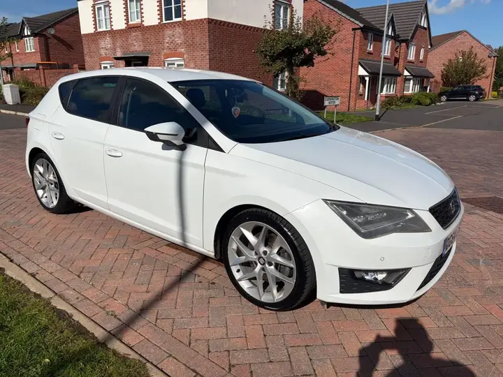 Seat Leon 2014 photo 3