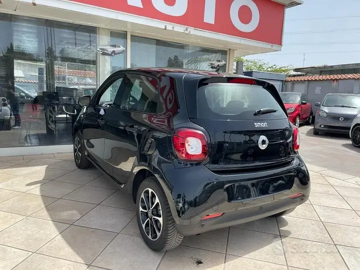 Smart Forfour 2018 photo 3