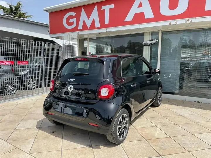Smart Forfour 2018 photo 5
