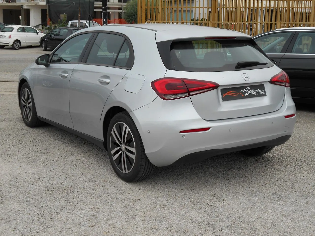 Mercedes-Benz A 180 2018 photo 4