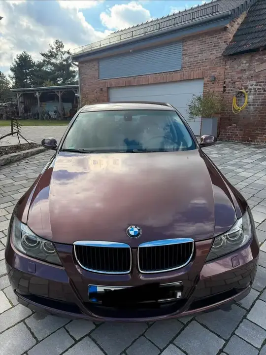 BMW 318I