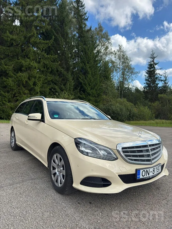 Mercedes-Benz E200 2016 photo 2