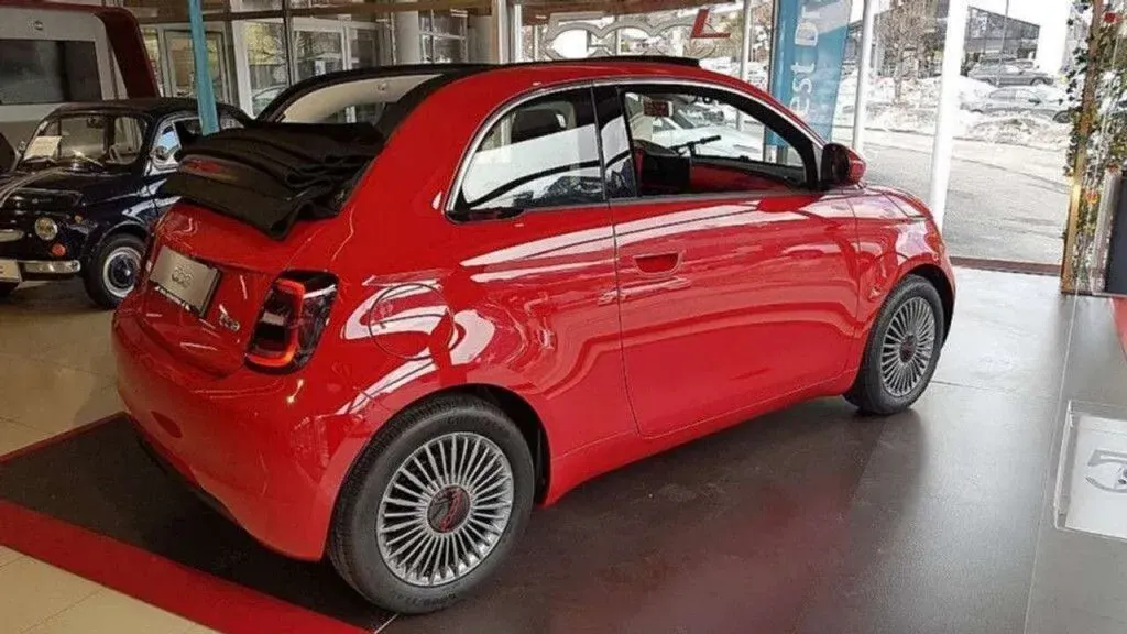 Fiat 500C 2022 photo 3