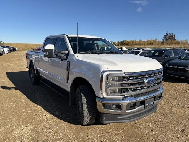 Ford F350 2023 photo 2
