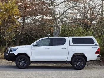 Toyota Hilux 2023 photo 5