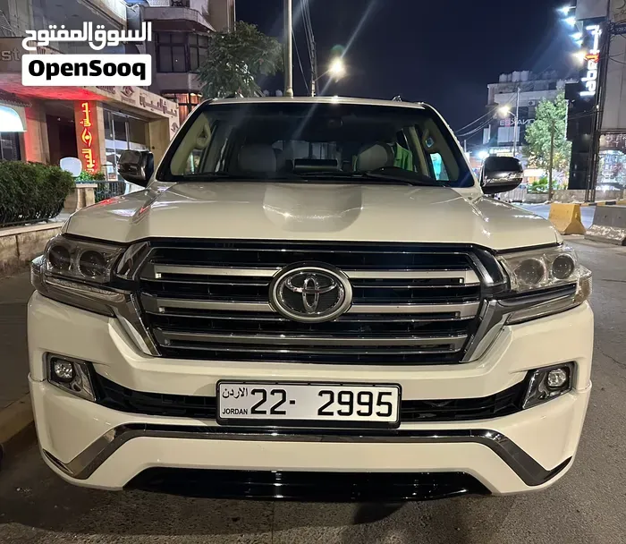 Toyota Land Cruiser 2016 photo 3