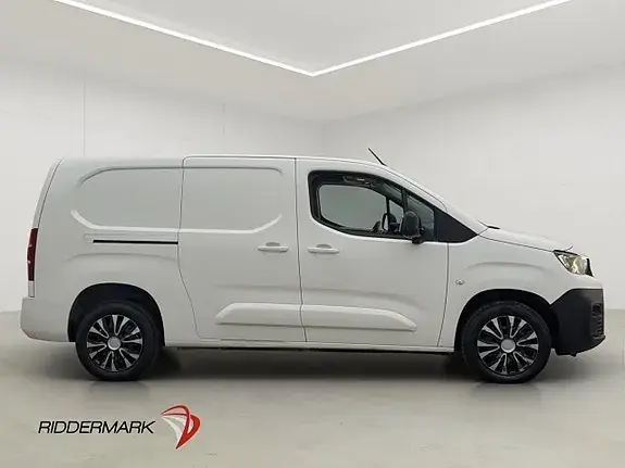 Peugeot Partner 2021 photo 2