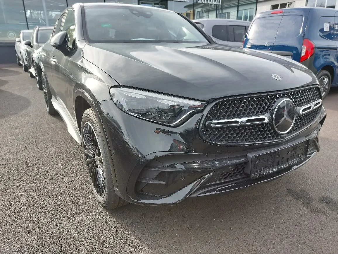 Mercedes-Benz Glc-Class 2023 photo 2