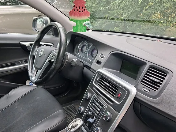 Volvo S60 2013 photo 4