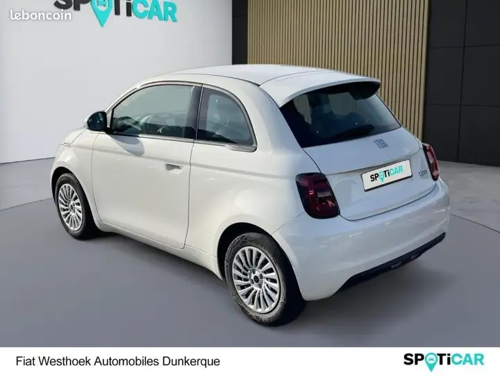 Fiat 500 2023 photo 3