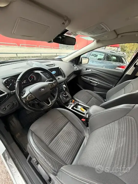 Ford Kuga 2017 photo 3