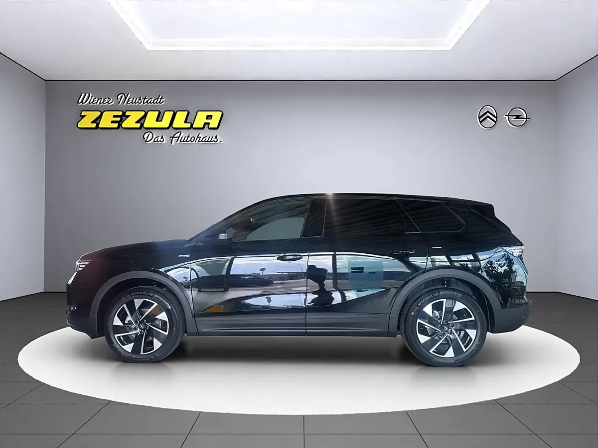 Opel Grandland 2025 photo 2