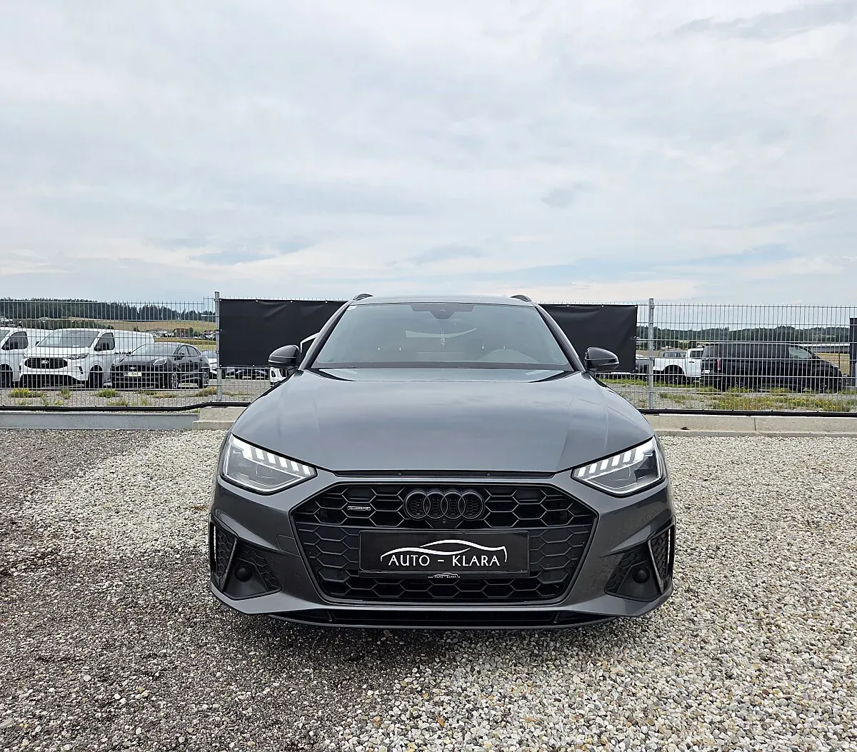 Audi A4 2022 photo 3