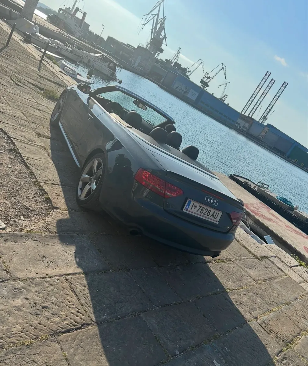 Audi A5 2009 photo 3