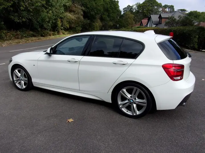 BMW 1 Series 2012 photo 4