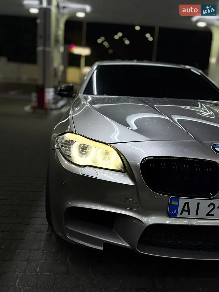 BMW 5 Series 2010 photo 3