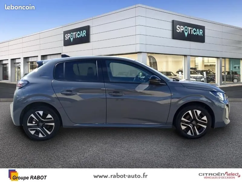 Peugeot 208 2025 photo 4