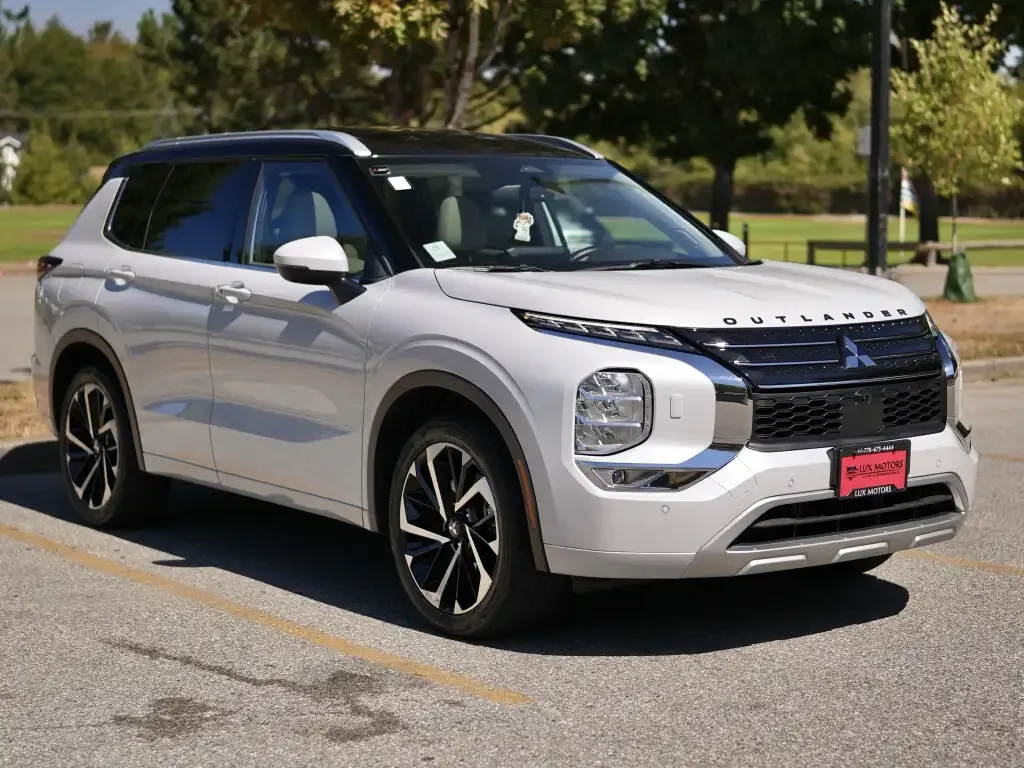 Mitsubishi Outlander 2024 photo 4