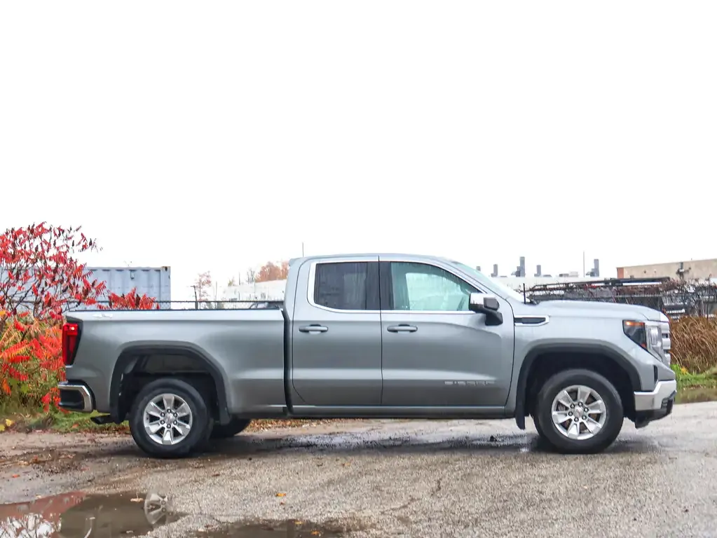 GMC Sierra 1500 2023 photo 3