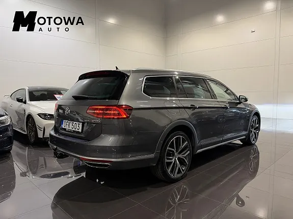 Volkswagen Passat Alltrack 2017 photo 2