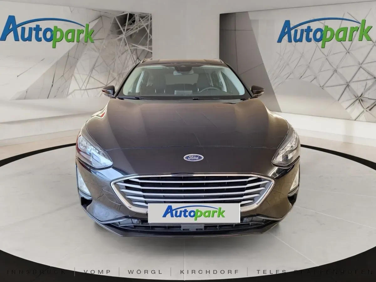 Ford Focus 2020 photo 2