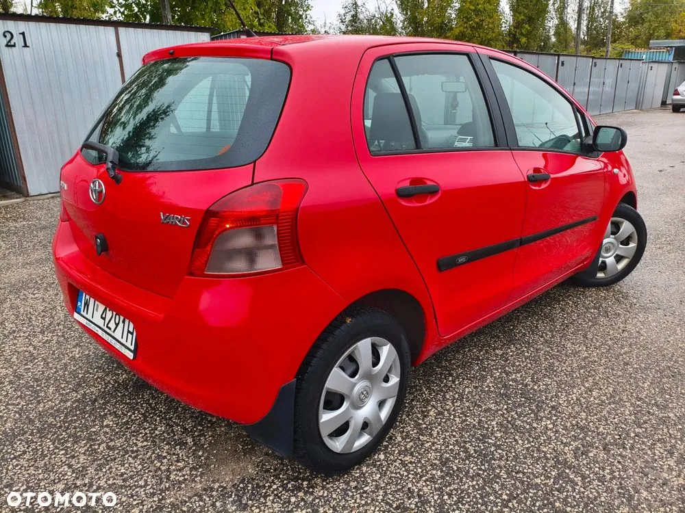 Toyota Yaris 2007 photo 3
