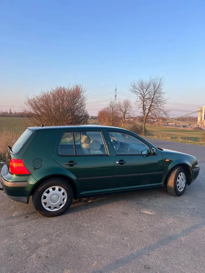 Volkswagen Golf 4