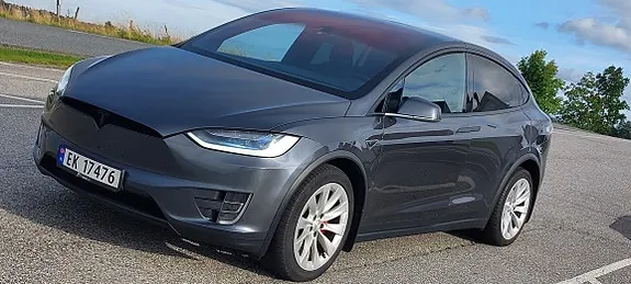 Tesla Model X 2016 photo 2