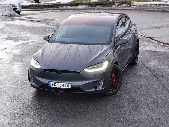 Tesla Model X 2016 photo 5