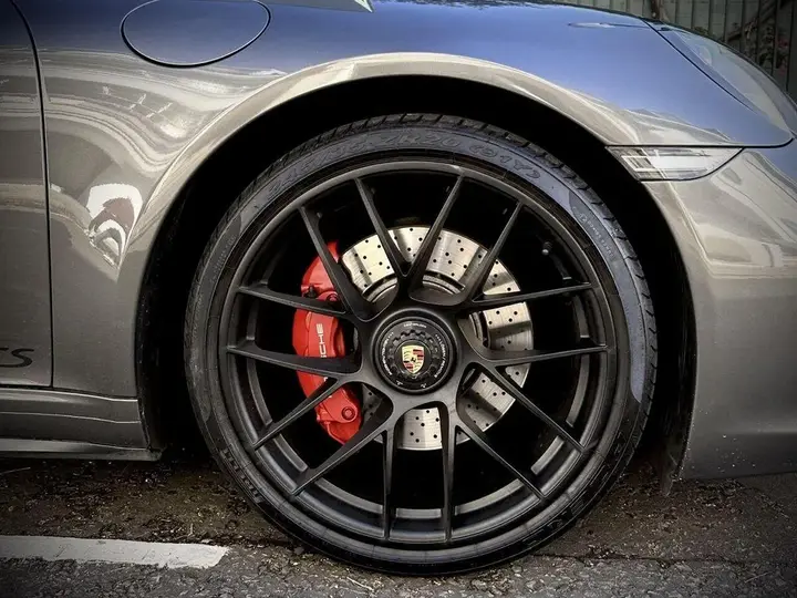 Porsche 911 2018 photo 3
