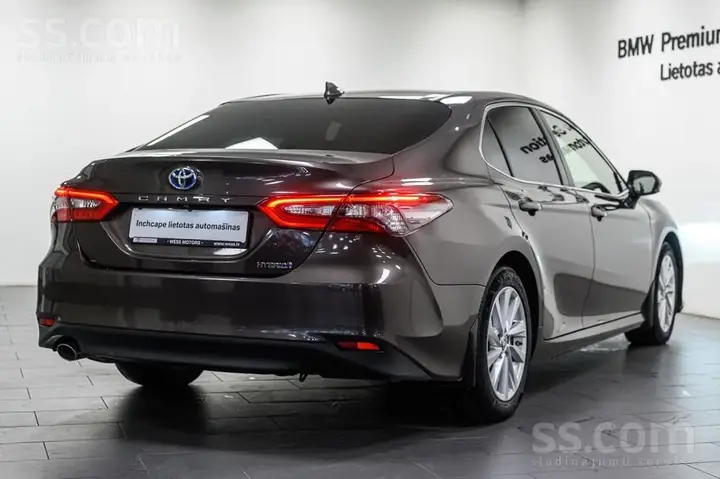 Toyota Camry 2022 photo 5