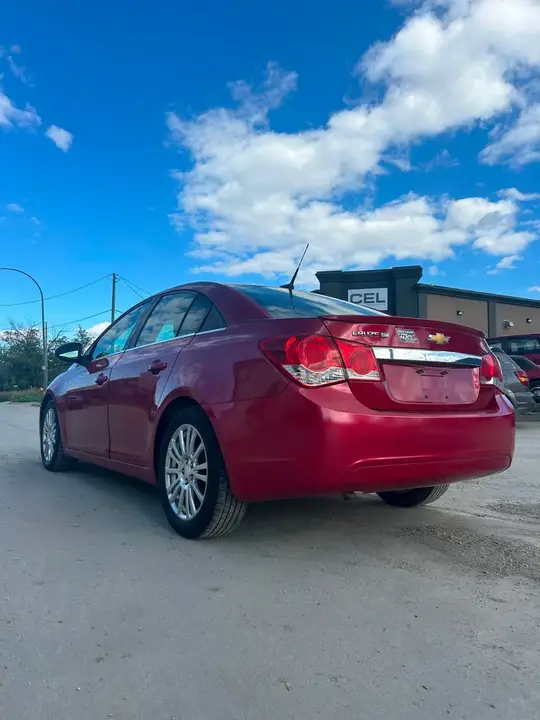 Chevrolet Cruze 2012 photo 3