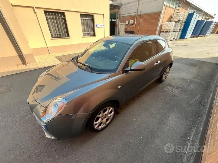 Alfa Romeo Mito 2011 photo 4