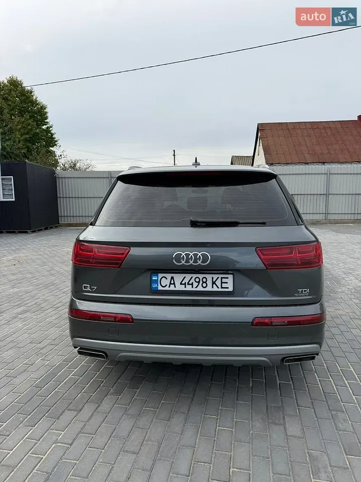 Audi Q7 2018 photo 4