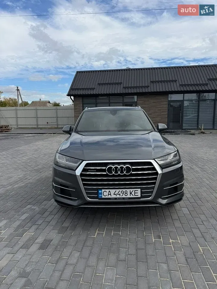 Audi Q7