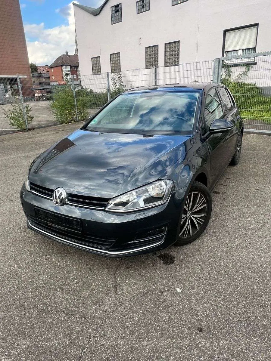 Volkswagen Golf 2016 photo 2