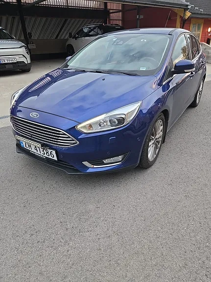 Ford Focus 2014 photo 2