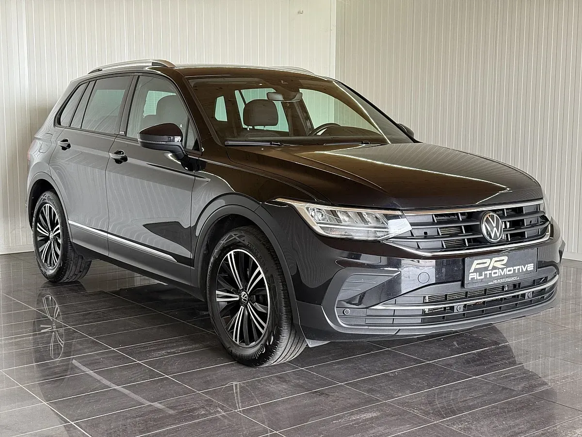 Volkswagen Tiguan 2022 photo 2