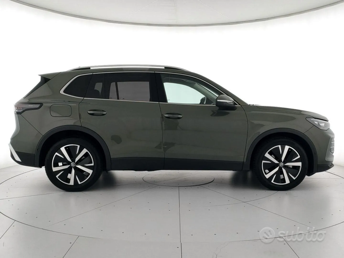 Volkswagen Tiguan 2024 photo 4