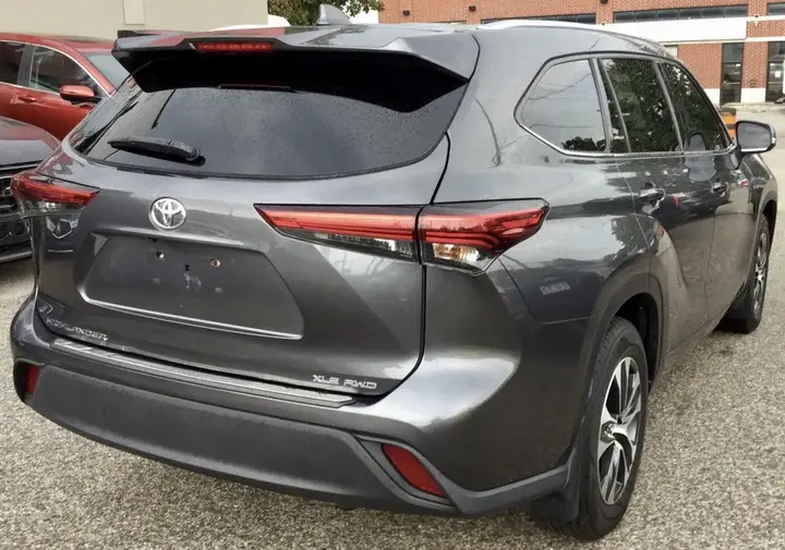 Toyota Highlander 2020 photo 3
