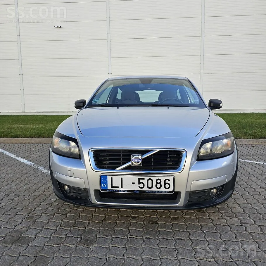 Volvo C30 2007 photo 2