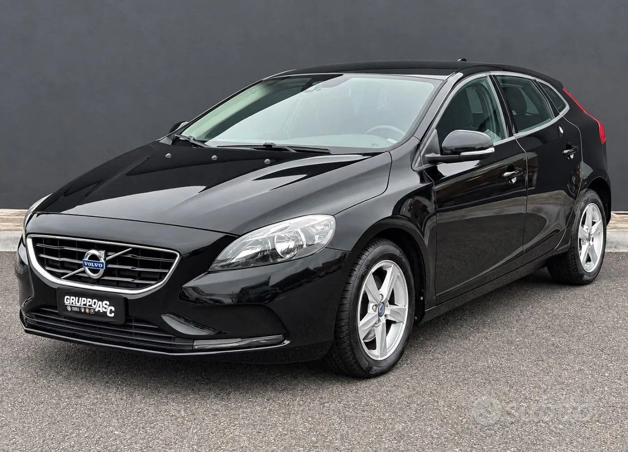 Volvo V40 2016 photo 2