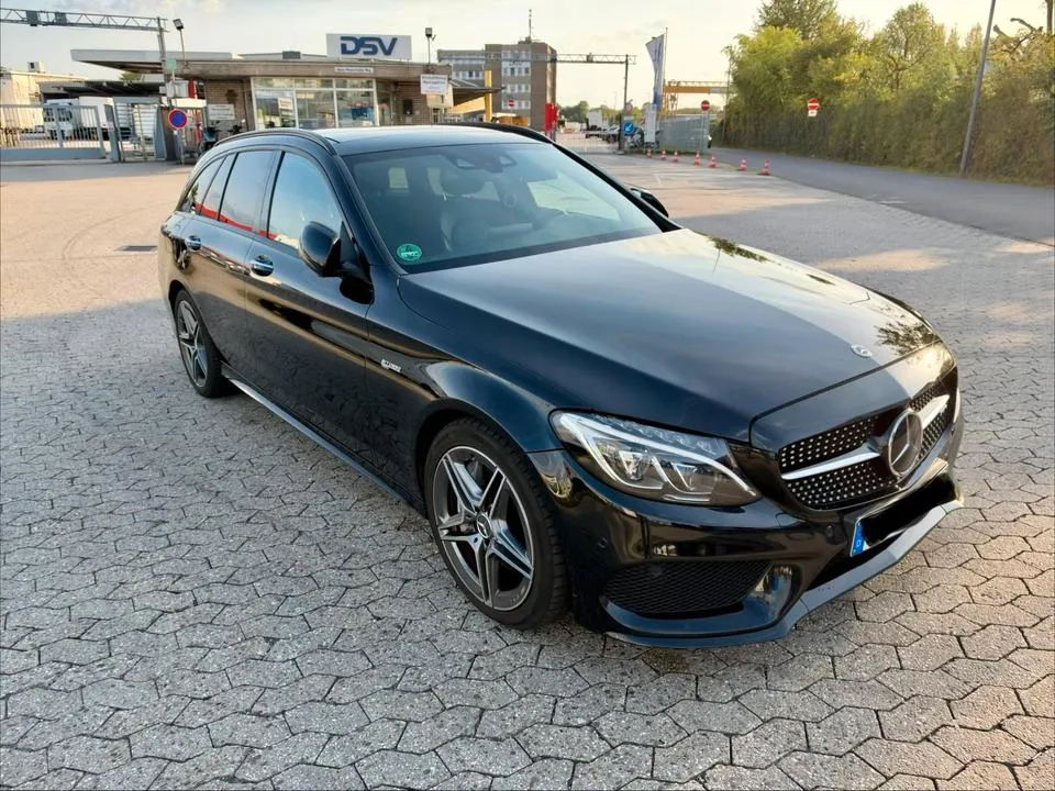 Mercedes-Benz C43