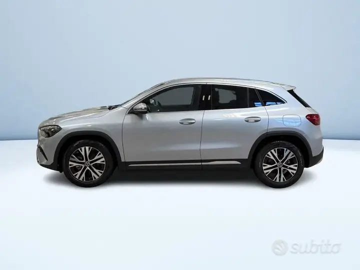 Mercedes-Benz Gla 2026 photo 4