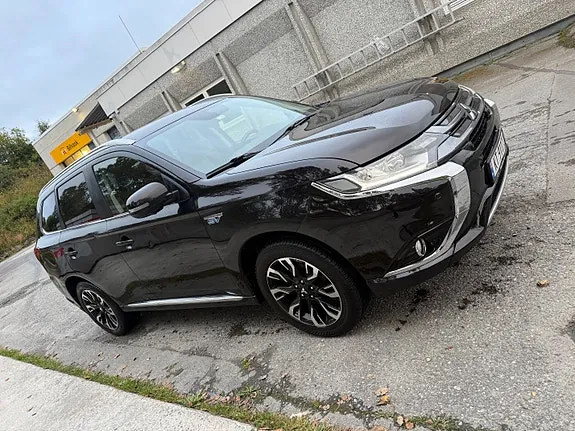 Mitsubishi Outlander 2016 photo 4