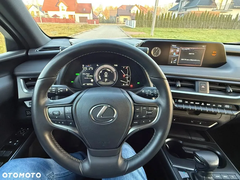 Lexus Ux 2021 photo 5