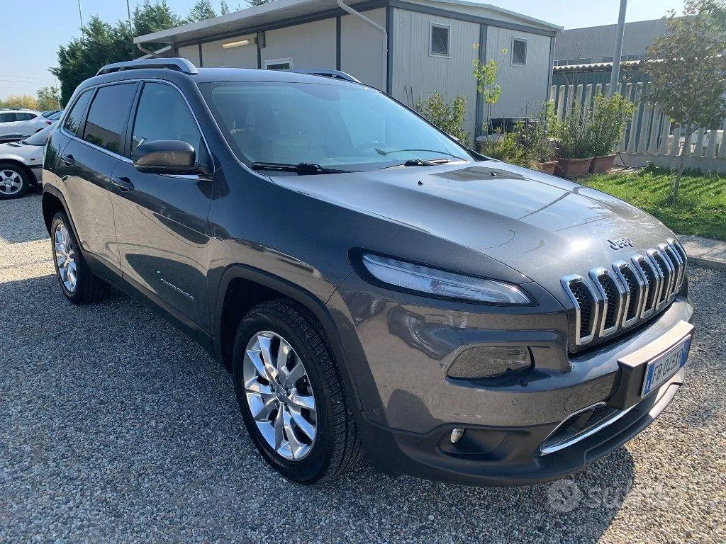 Jeep Cherokee 2016 photo 3