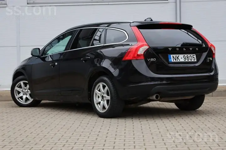 Volvo V60 2011 photo 5